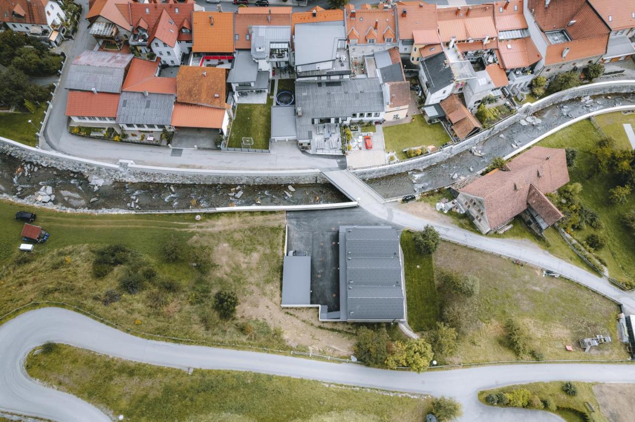 Zum Wohle Aparthotel Oberwoelz Stadt Exterior foto